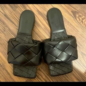 Bottega Veneta Black Woven Sandals
